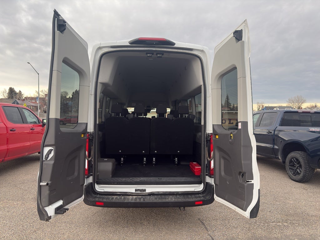 2024 Ford Transit Passenger Wagon XL