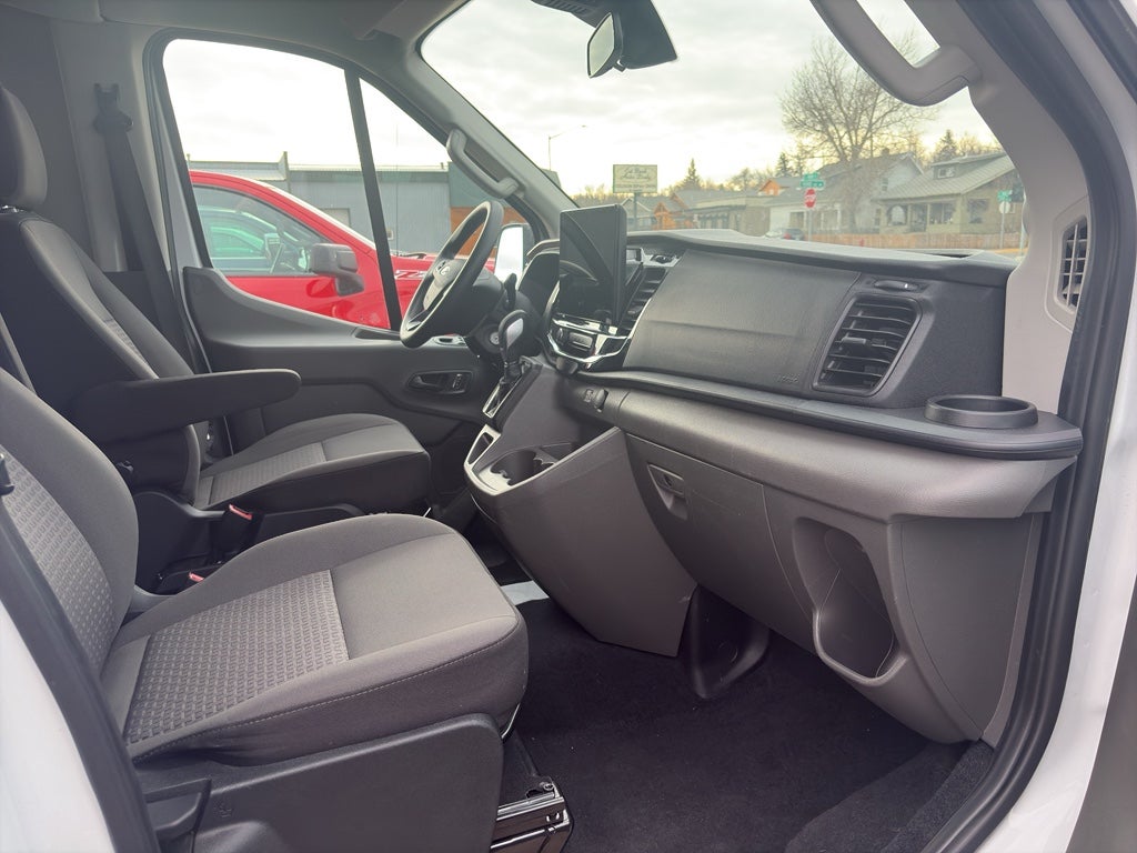 2024 Ford Transit Passenger Wagon XL