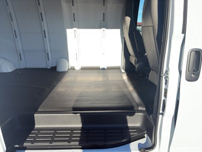 2025 Chevrolet Express Cargo 3500 WT