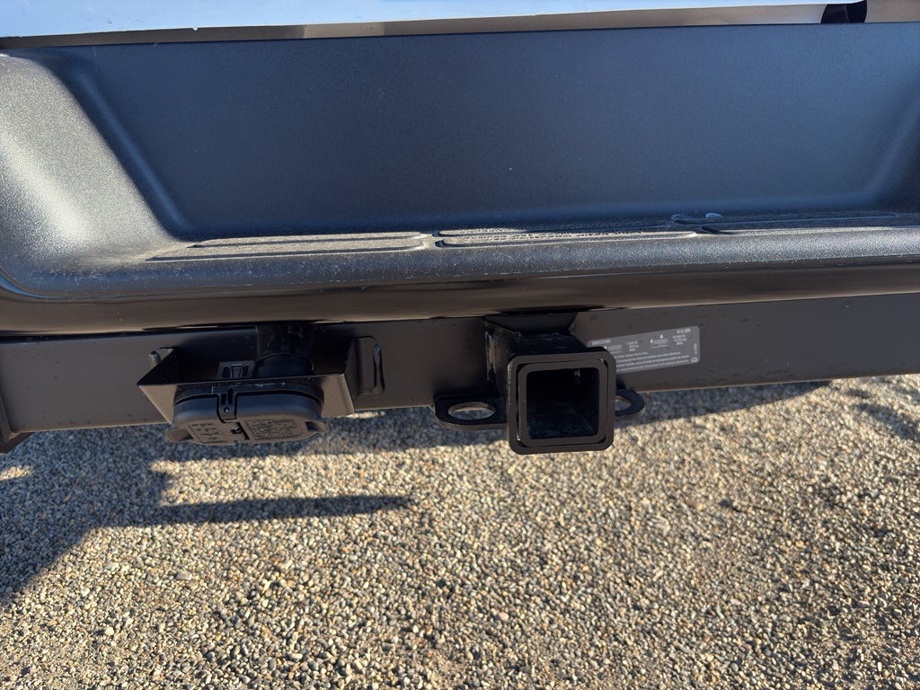 2025 Chevrolet Express Cargo 3500 WT