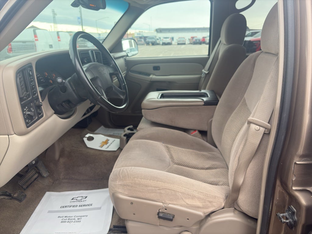 2003 Chevrolet Suburban LS