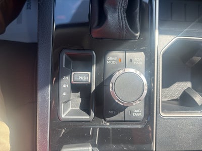 2022 Toyota Tundra 4WD SR5