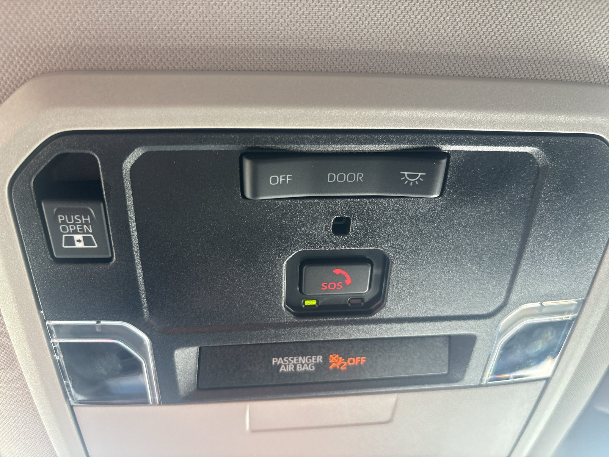 2022 Toyota Tundra 4WD SR5