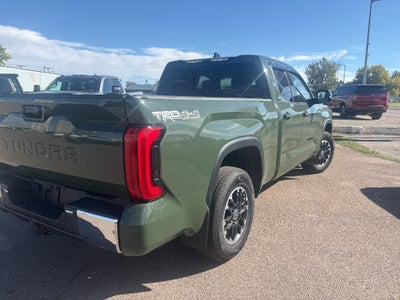 2022 Toyota Tundra 4WD SR5