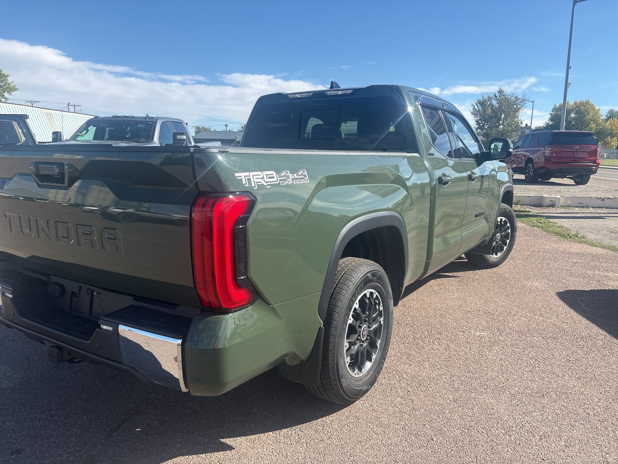 2022 Toyota Tundra 4WD SR5