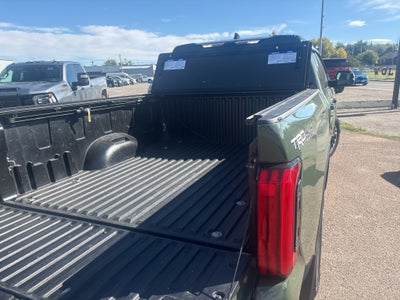 2022 Toyota Tundra 4WD SR5